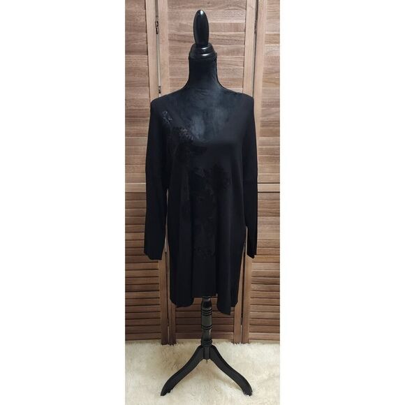 Chico's 2 Velvet-Applique Floral Sweater Large L Long Black V-Neck Tunic Top - Picture 1 of 9